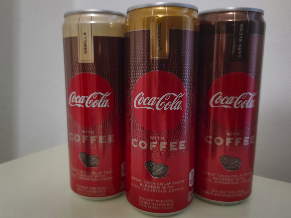Coca-Cola with Coffee Dark Blend, Caramel and Vanilla flavors